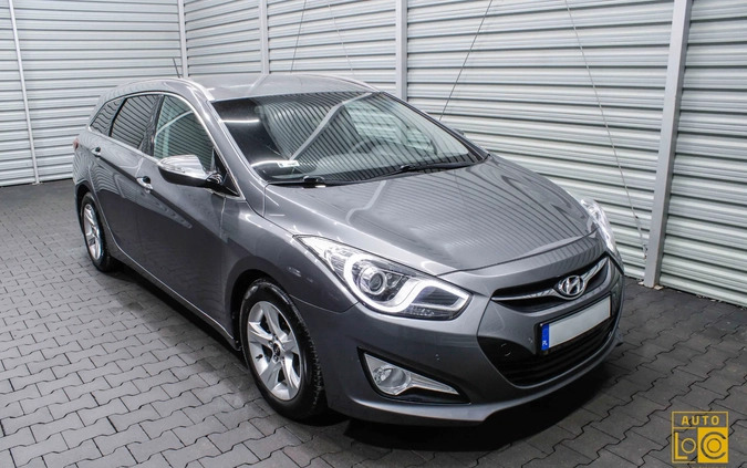 Hyundai i40 cena 29888 przebieg: 293000, rok produkcji 2011 z Kraków małe 596